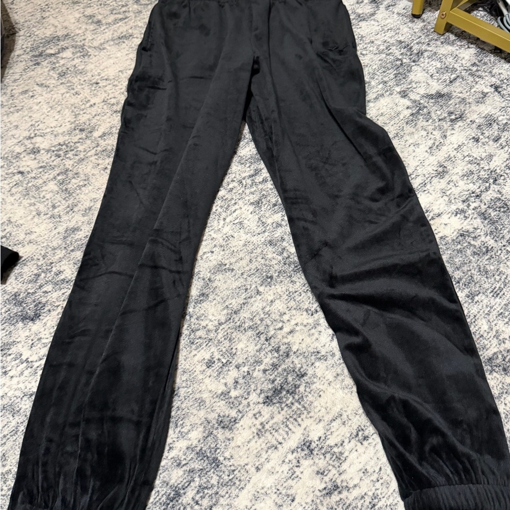 Black Women's Ankle Pants